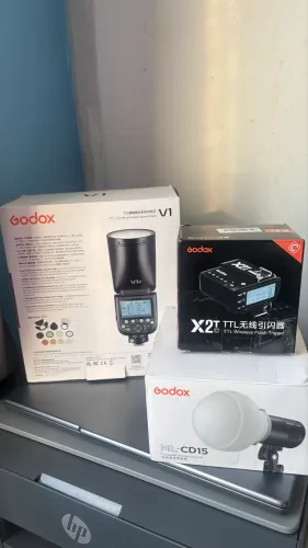 Godox flash V1 e outros acessórios 