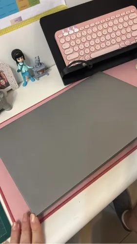 Notebook Lenovo em ótimo estado