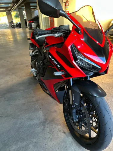 CBR650R