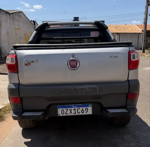 Fiat Strada Adventure1.8/ 1.8 Locker Flex CD 2015