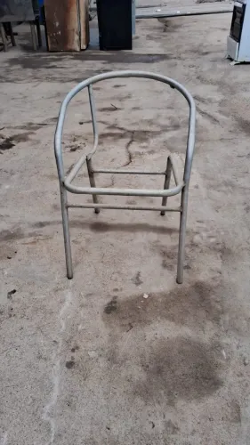 cadeira de aluminio