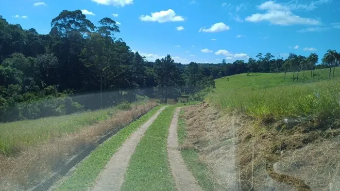Lote 500m² em Ibiúna Excelente para Casa de Campo