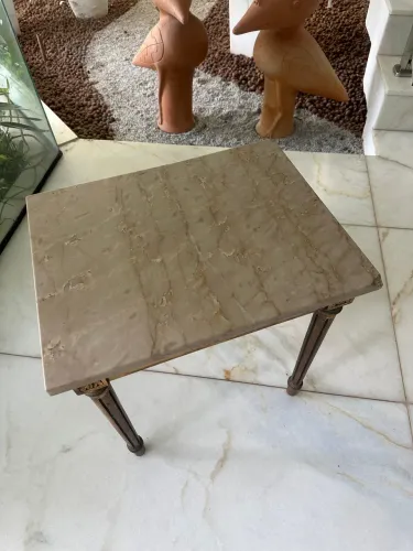 Mesa pequena mármore (antiguidade)