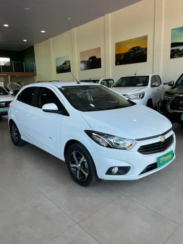 Chevrolet Onix Hatch LTZ 1.4 8V Flex Aut. 4P 2019