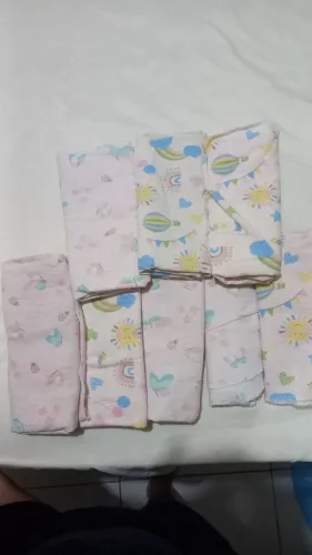 Cueiros tema variado para menina