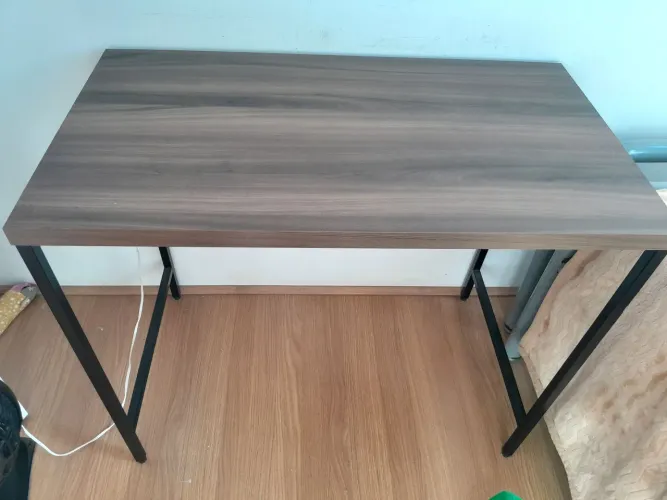 Wscrivaninha estilo industrial simples