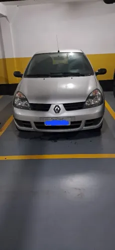 Renault Clio Hi-flex 1.0 16V 3P 2011