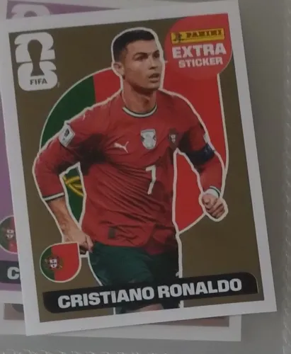 FIGURINHA LEGEND EXTRA CRISTIANO RONALDO OURO