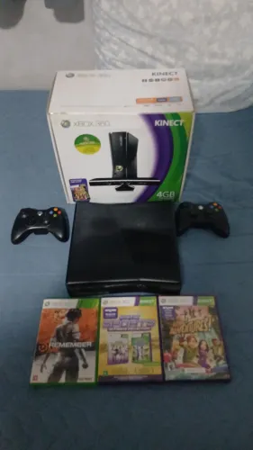 Xbox 360 com caixa