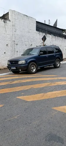 Ford Explorer XLT 4X4 4.0 V6 1997