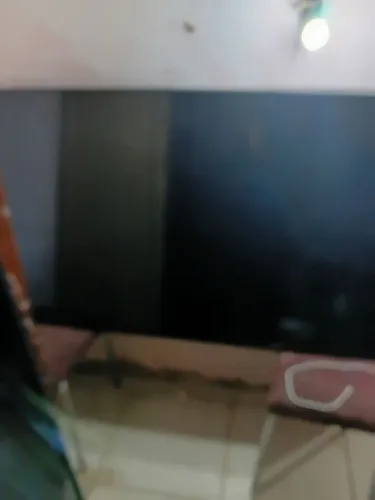 Vendo smarttv tcl 75 polegadas com defeito na tela manchas