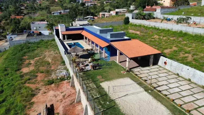 Imóvel para venda possui 1000 metros quadrados com 4 quartos em Dona Catarina - Mairinque