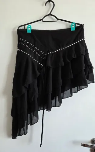 Saia assimétrica Shein preta tam M