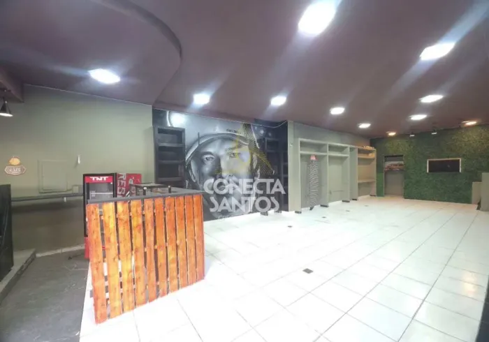 Loja de Esquina na Vila Mathias, Santos, Cod: 137