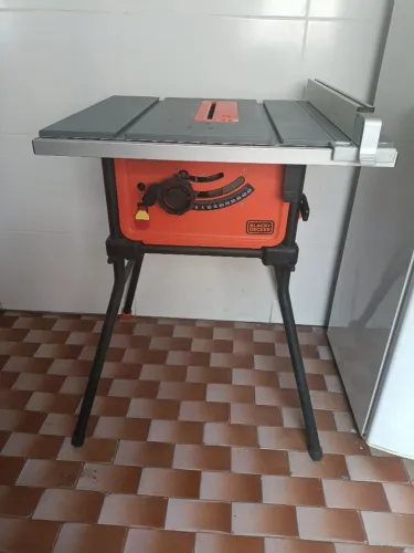 Serra de Bancada Black in Decker