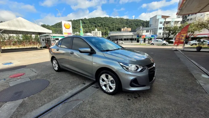 Chevrolet Onix Plus LTZ 1.0 12V TB Flex Aut. 4P 2025