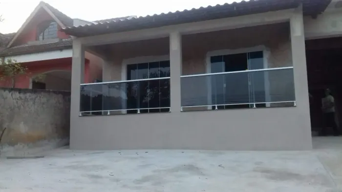 Vendo sacada vidro fumê