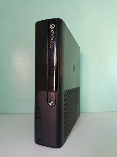 Console Xbox 360 Super Slim Com Defeito