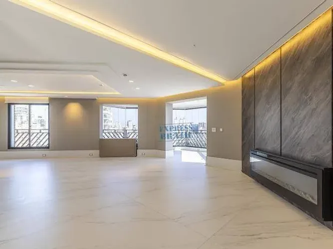 Cobertura Duplex com piscina privativa, churrasqueira, 4 dormitórios - à venda no Campo Be
