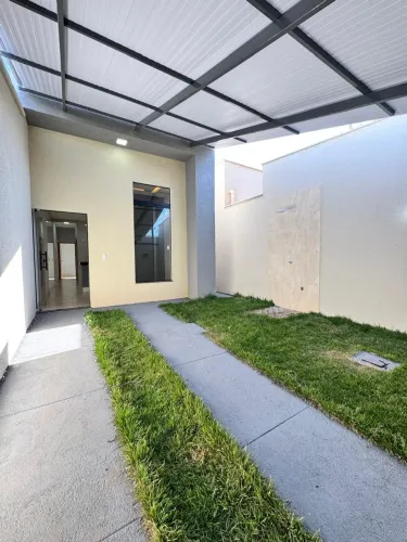 Casa, 2 quartos, 1 suíte, 62 m², 2 vagas no Residencial Paraíso em Goiânia