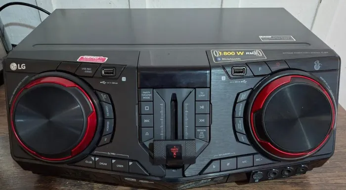 Vendo ou troco por vídeo game som LG XBOOM