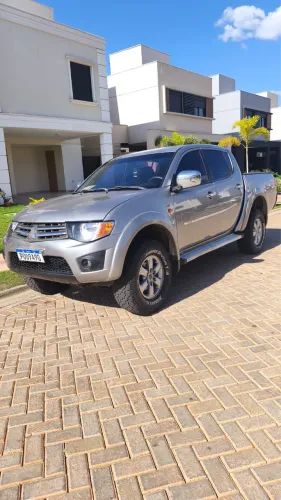Mitsubishi L200 Triton HLS 2.4 Flex 16V CD Mec. 2015
