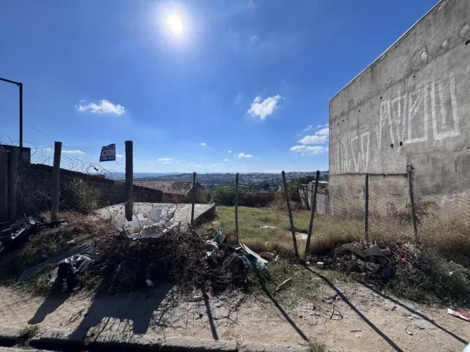 Lote localizado no bairro jardim da Gloria em Vespasiano