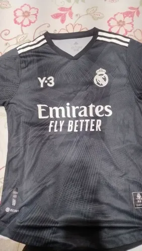 Camisa real Madrid preta y3