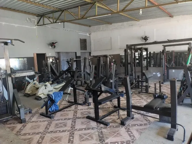 Academia completa