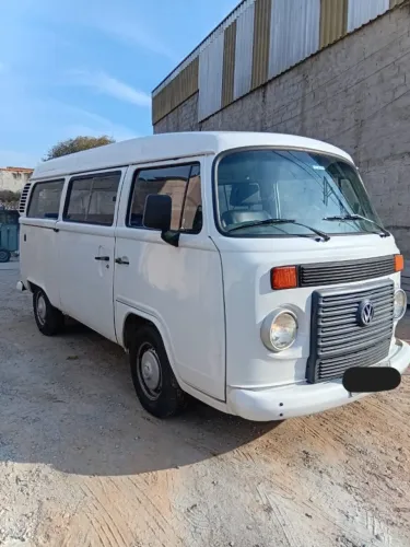 Volkswagen Kombi Standard 1.4 MI Total Flex 8V 2011