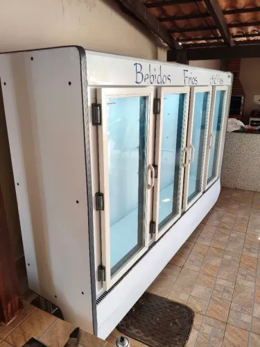 Freezer Gelopar 4 portas 