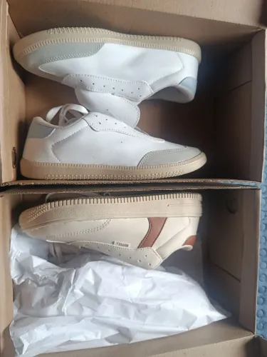 Tênis feminino