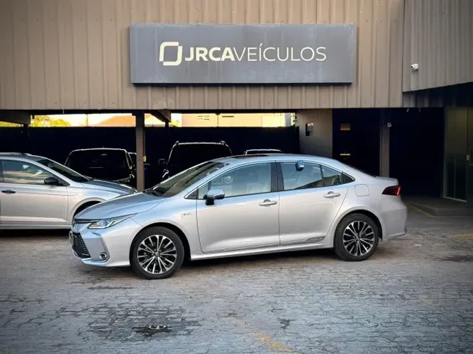 Toyota Corolla Altis Prem. Hybrid 1.8 Flex AUT 2026