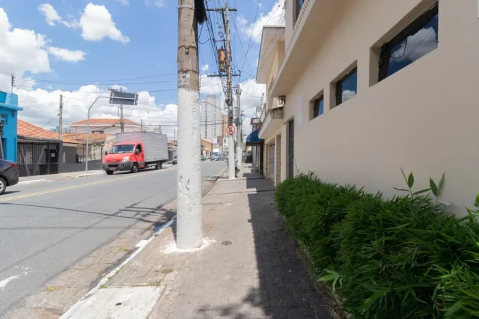 Loja na Rua Mercedes Lopes, 801 250 m²