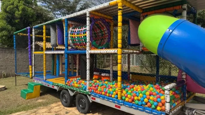 Carretinha Playground Móvel