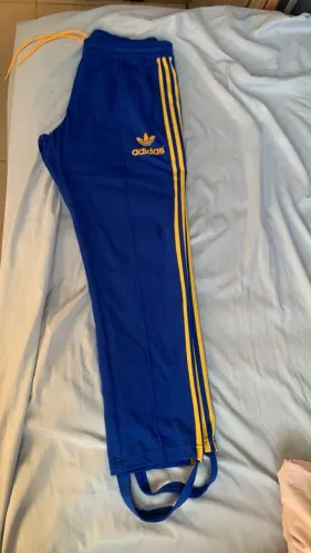 Calça adidas