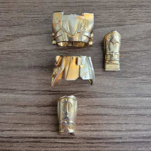 4 Peças Saint Cloth Mu de Áries da Bandai Saint Seiya Cavaleiros do Zodíaco