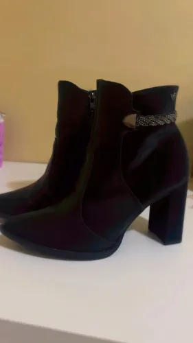 Bota tamanho 36