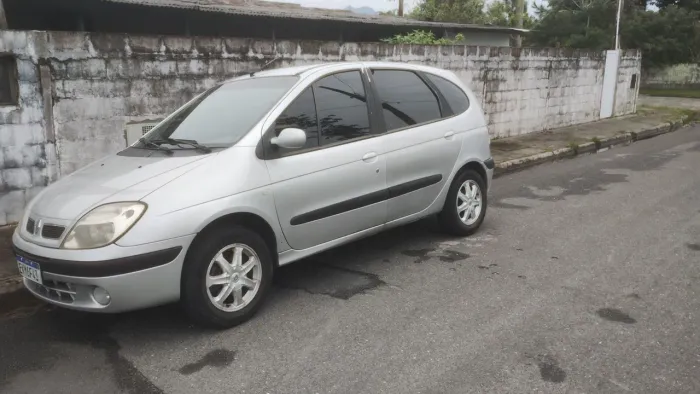 Renault Scenic Hi-flex/express. Hi-flex 1.6 16V 2009
