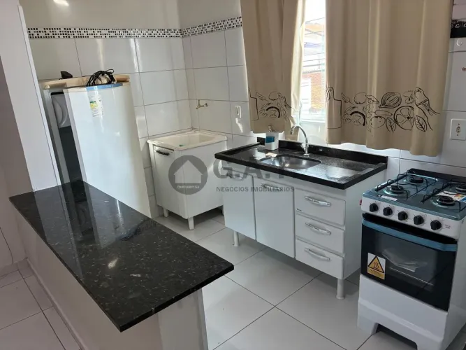 Aluguel de Kitnet na Vila Fiori, Sorocaba-SP: 1 quarto, 1 sala, 1 banheiro, 30m² de confor