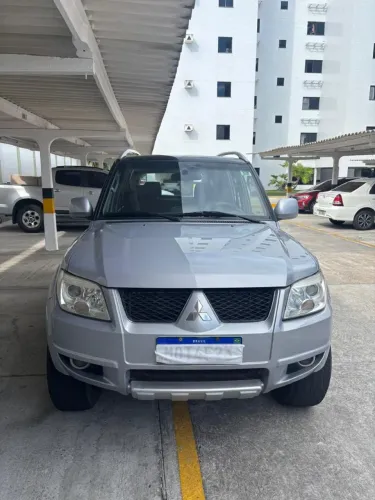 Mitsubishi Pajero TR4 2.0/ 2.0 Flex 16V 4X4 Mec. 2010
