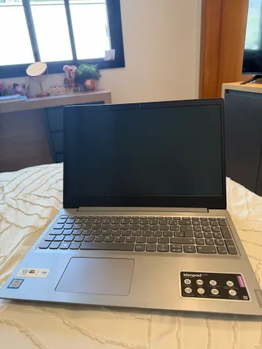 ? Notebook Lenovo IdeaPad S145 - Core i5 | 8GB RAM | 1TB