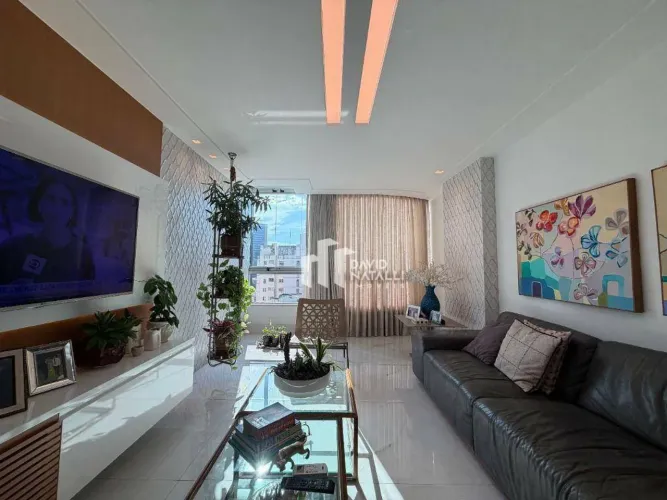 Apartamento com 4 dormitórios à venda, 147 m² por R$ 1.600.000,00 - Praia de Santa Helena 