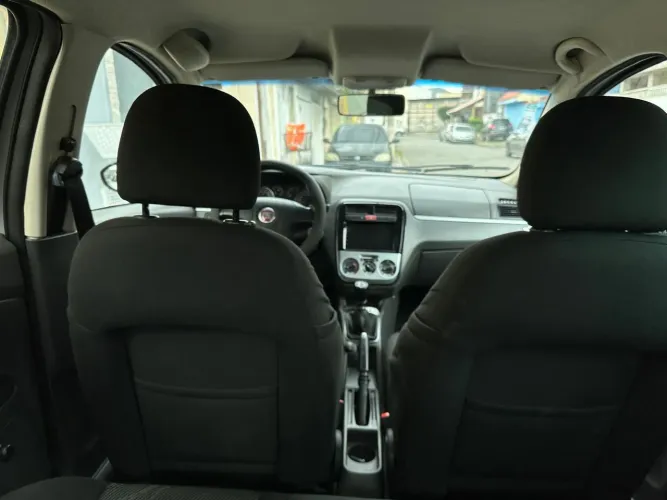 Fiat Punto ELX 1.4 Fire Flex 8V 5P 2010