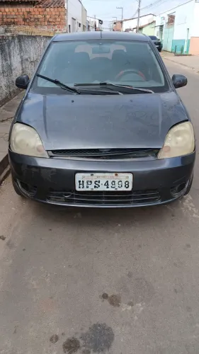 Ford Fiesta Street/ Action 1.0 8V 5P 2004