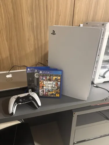 Ps5 digital e físico com 1 controle e 3 jogos
