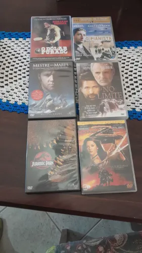 52 DVDs originais usados de diversos filmes alguns infantis