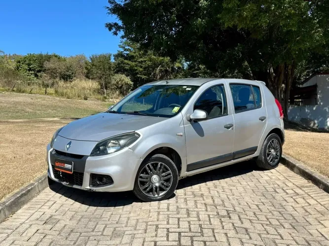 Renault Sandero Expression Hi-flex 1.0 16V 5P 2013
