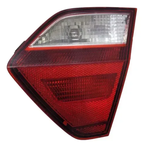 Lanterna Traseira Direita Vw Voyage G6 2013 2016 C/detalhe Direito/passageiro Vermelho