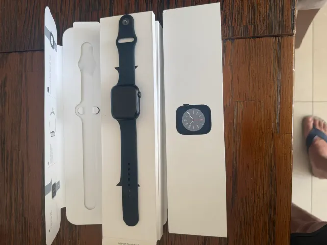 Apple Watch Series 8 - 45 mm - Preto | Excelente estado